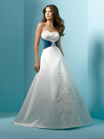 Strapless Wedding Dress 5