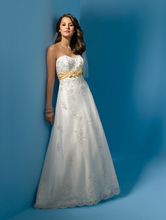 Alfred Angelo... Find the perfect Wedding Dress, Bridesmaid Dress, Prom Dress,    Flower Girl Dress or Mother of the Bride Dress at Alfred Angelo.
