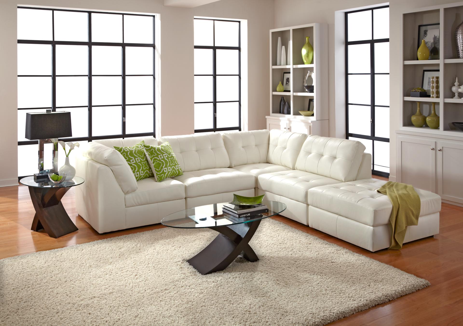 Aventura 4-PC Sectional + Free Ottoman $799