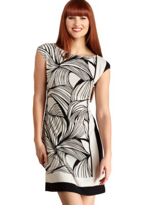 Donna Morgan Cap-Sleeved Printed Sheath Dress