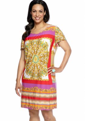Gabby Skye Plus Size Short-Sleeved Printed Shift Dress