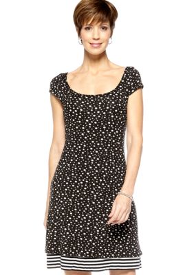 Sangria Petite Cap-Sleeved Reversible Shift Dress