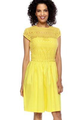 Suzi CHIN - maggy boutique Cap-Sleeved Dress with Crochet Lace Bodice