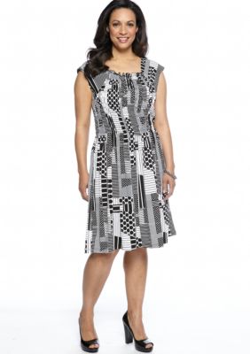 Chelsea Suite Plus Size Sleeveless Printed Dress