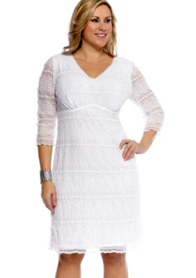 Chris McLaughlin Plus Size Three-Quarter Sleeved Lace Shift Dress