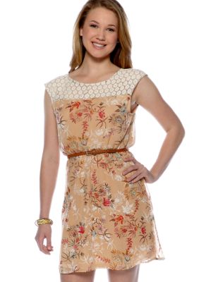As U  Wish Belted Crochet Floral