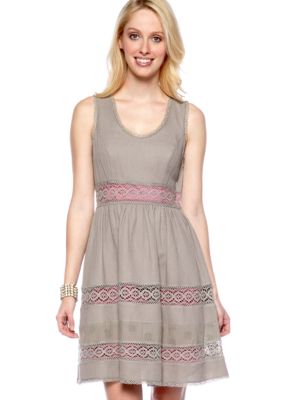 Jessica Simpson Sleeveless Fit and Flare Dress