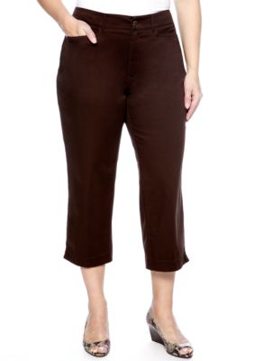 Madison Plus Size Solid Capri Pant