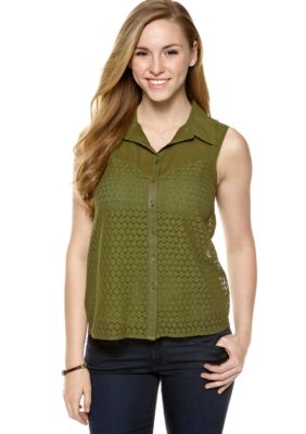 Pinky Eyelet Sleeveless Shirt