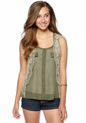 Pinky Crochet Vest