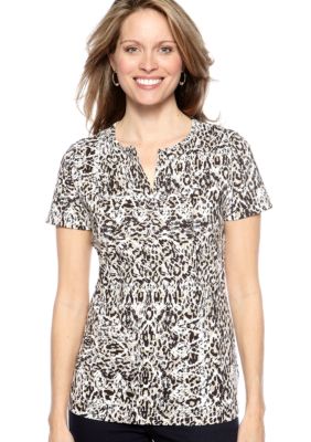Kim Rogers Short Sleeve Split Neck Bio-Polished Internlock Tee