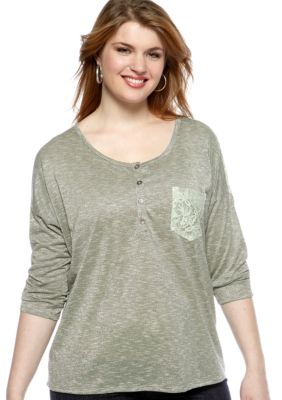 Eyeshadow Plus Size Lace Back Top