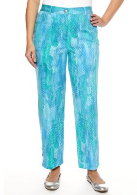 Ruby Rd Plus Size Eye Candy Printed Three Button Capri