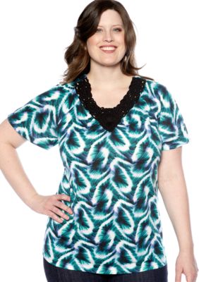 Kim Rogers Plus Size Crochet Neck Knit Top