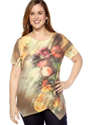 New Directions Plus Size Floral Uneven Hem Tee