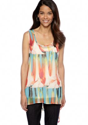 Skye's the Limit Petite Mediterraneo Printed Handkerchief Hem Top