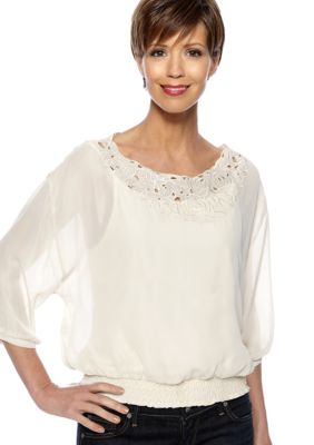 Skye's the Limit Essential Embroidered Peasant Blouse