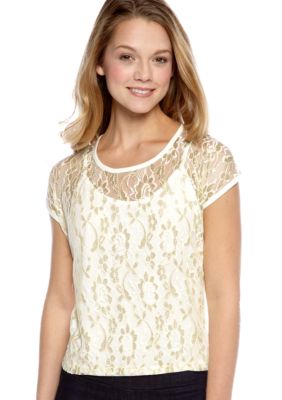 Almost Famous Cap Sleeved Hi-Lo Lurex Lace Front Tee<br>