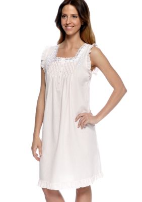 Miss Elaine Seersucker Short Gown