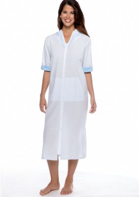 Miss Elaine Seersucker Long Zipper Robe