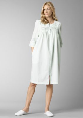 Miss Elaine Solid Seersucker Zip Robe