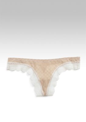 b.tempt'd by Wacoal Pretty Please Thong (942162)