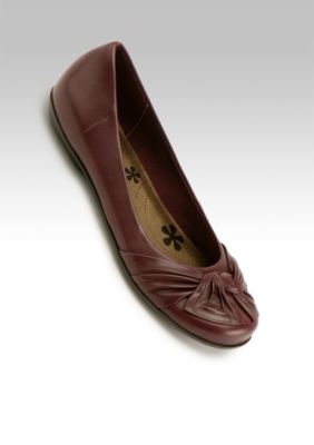 Bare Traps Nangelina Flat