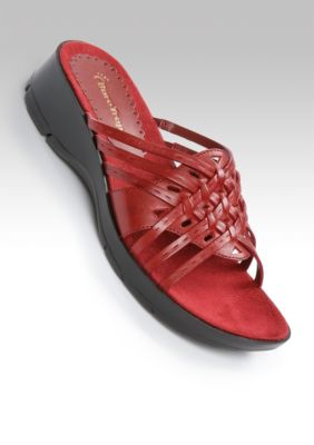 Bare Traps Option Sandal