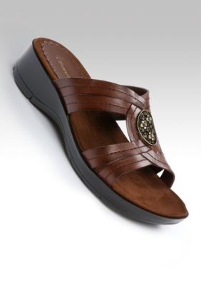 Bare Traps Orca Sandal