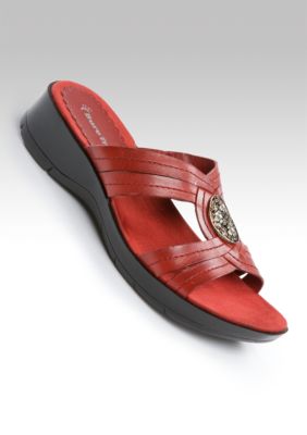 Bare Traps Orca Sandal