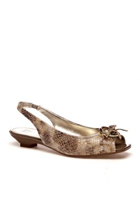 Anne Klein Jacenta Slingback