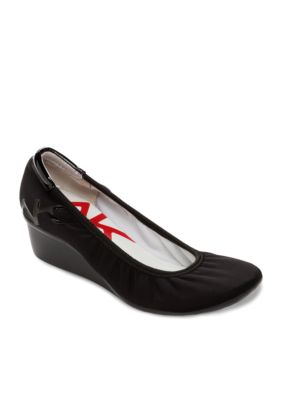 Anne Klein Dax Wedge