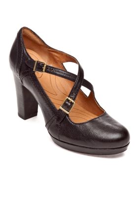 clarks belk