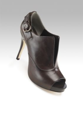 MAXSTUDIO Xtrella Peep Toe Shootie