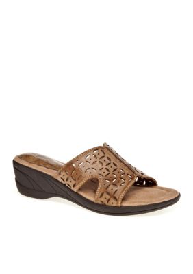 Hush Puppies-Soft Style