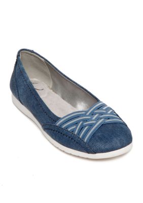 belk flat shoes