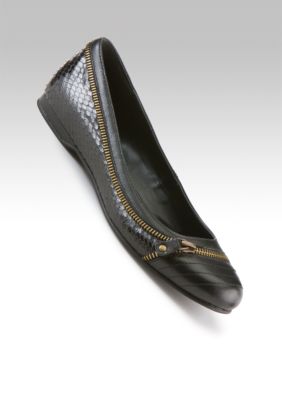 Kristin Davis Zippy Flat