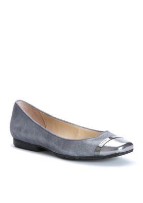 Calvin Klein Pash Flat