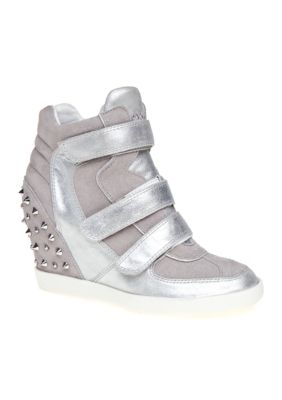 GUESS Hisalyn High-Top Sneaker
