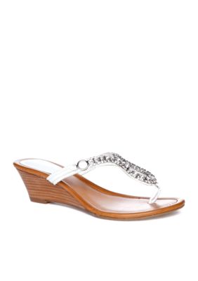 GUESS Ulley Wedge Thong Sandal