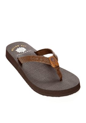 belk yellow sandals