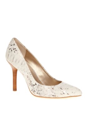 Bandolino Doowop Pointy Pump
