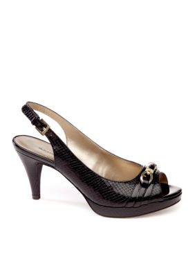 Bandolino Milligan Slingback