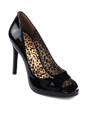 Jessica Simpson Saras Pump