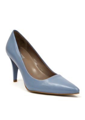 Tahari Alma Pump