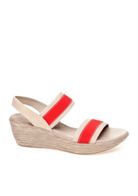 Munro Reef Wedge - Available in Extended Sizes and Widths