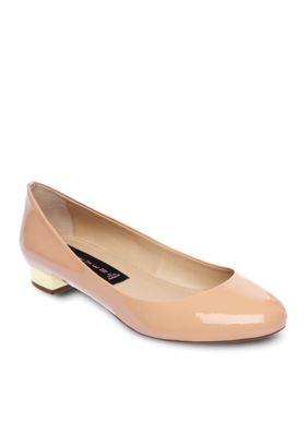Steven Paige Flat