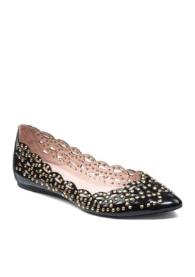 Vince Camuto Tamma Flat