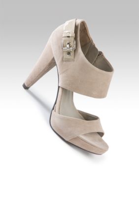 Kristin Davis Brandy shootie