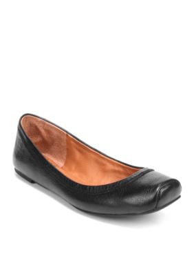 Lucky Brand Santana Flat